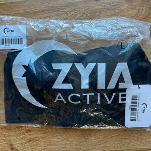 Zyia Adjustable Sports Bra - Large